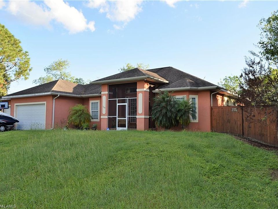 1st image of 308 Harrison Dr