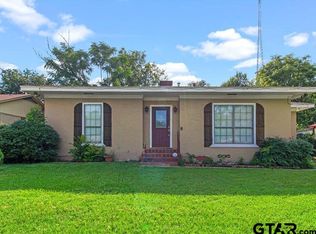 720 Meadow Ln, Tyler, TX 75702
