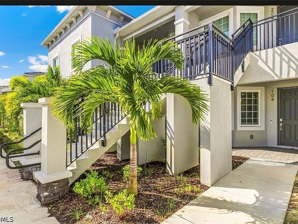 11791 Venetian Lagoon Dr