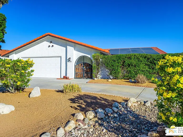 2750 E Vincentia Rd — Photo 10