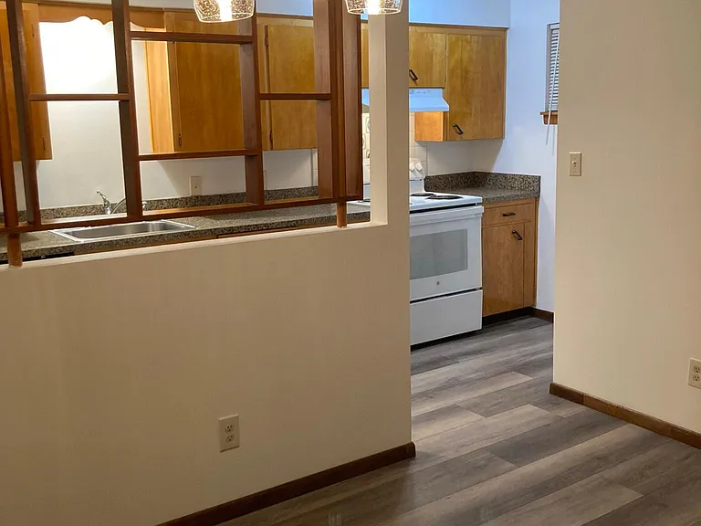 1303 W 13th Ave #6 — Photo 12