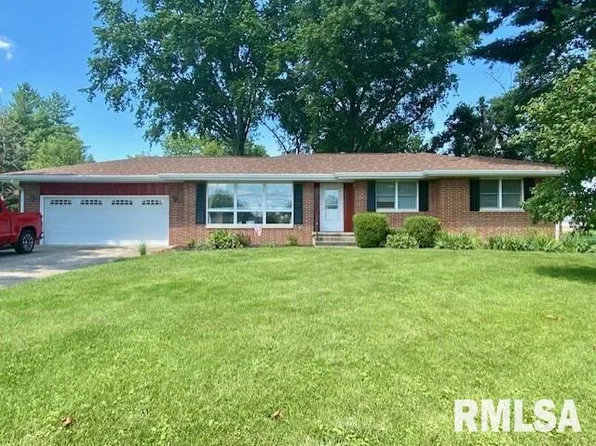 1311 Tendick St, Jacksonville, IL 62650