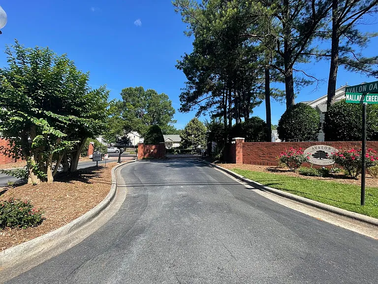 6454 Royal Celadon Way — Photo 25