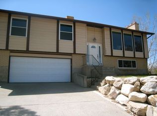 9084 S Hummingbird Ln, Sandy, UT 84094