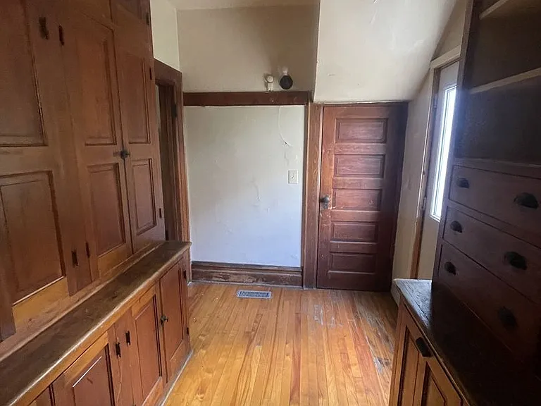 637 Franklin St — Photo 6