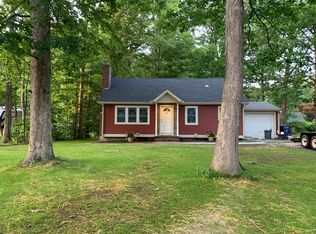 83 Royal Oak Rd, New Britain, CT 06053