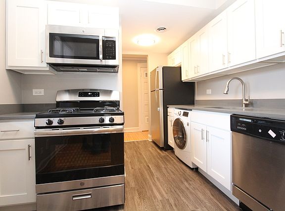 2nd image of 2801 W Logan Blvd APT 3R