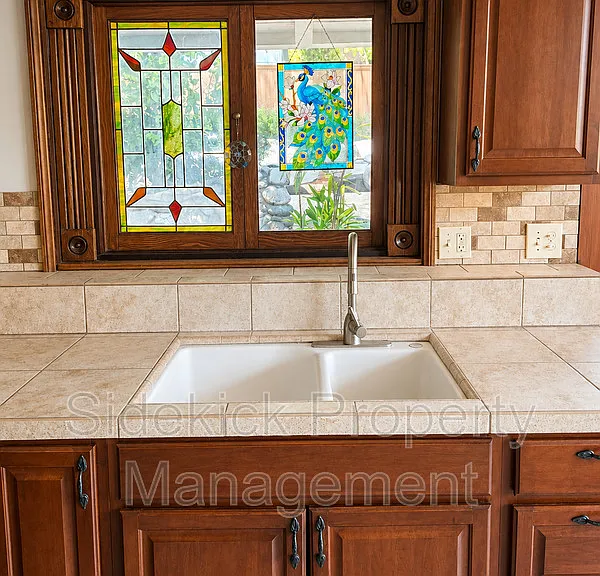 730 Orange Dr — Photo 12