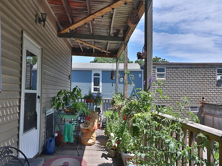 353 Lowell St #2 — Photo 14