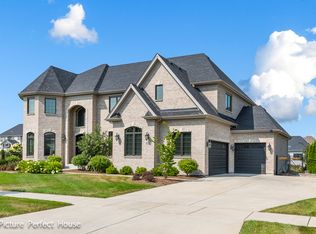 4135 Teak Cir, Naperville, IL 60564
