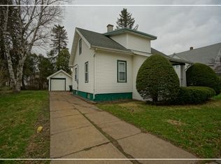 809 Young St, Wausau, WI 54403