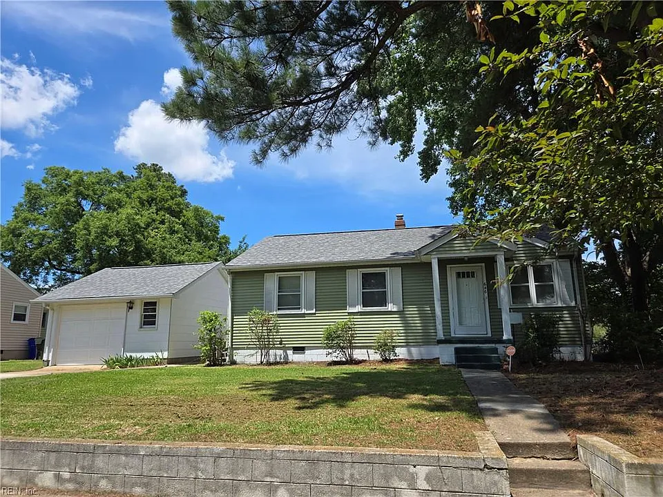 646 Roland Dr