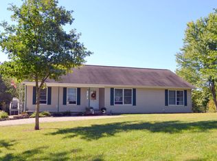 14079 Finney Rd, Girard, IL 62640