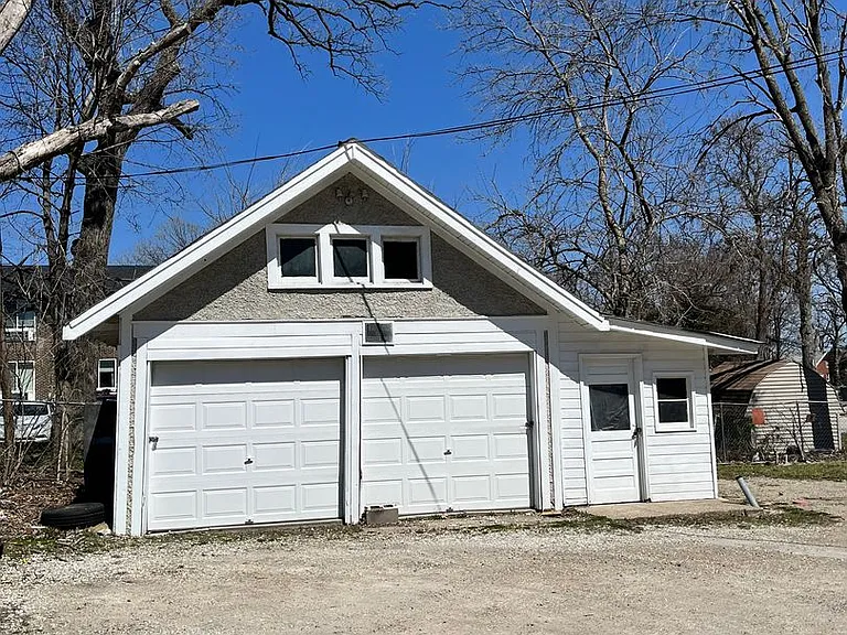 3309 University Ave — Photo 27