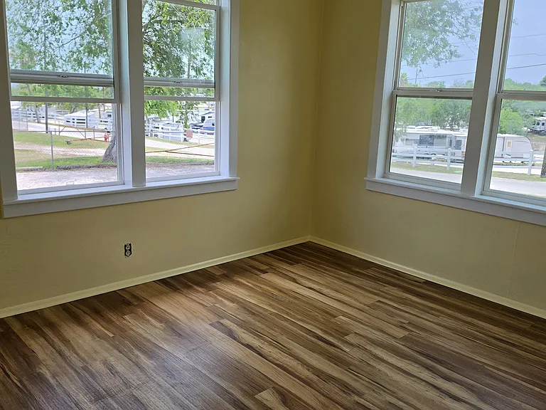 231 Doyle Dr — Photo 5