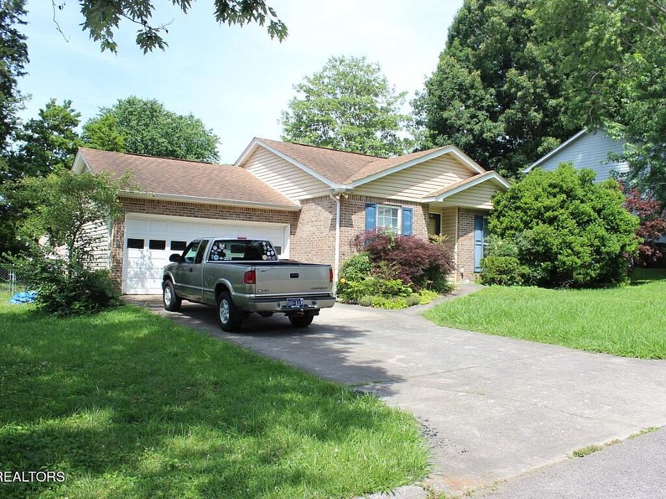1st image of 1421 Waynesboro Ln