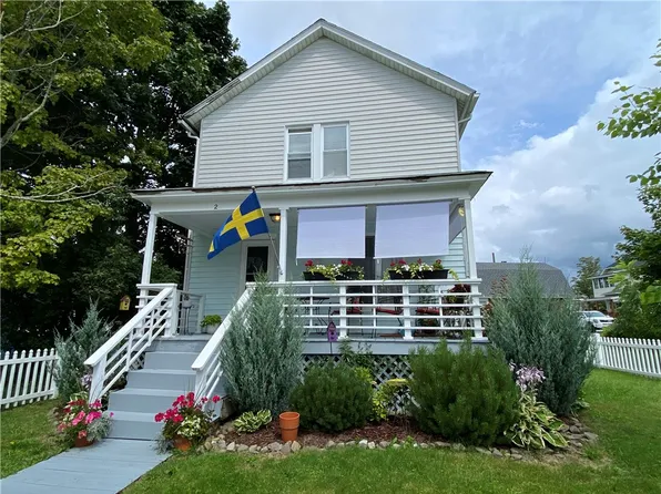 2 Boyd St, Mount Jewett, PA 16740