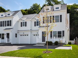 29 Cedar Pl, Rye, NY 10580