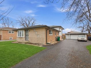 7705 W 80th Pl, Bridgeview, IL 60455