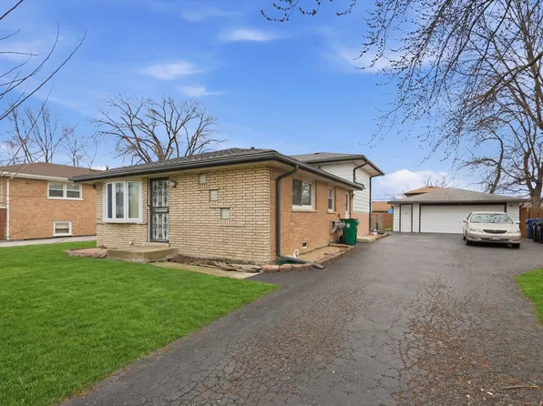 7705 W 80th Pl, Bridgeview, IL 60455