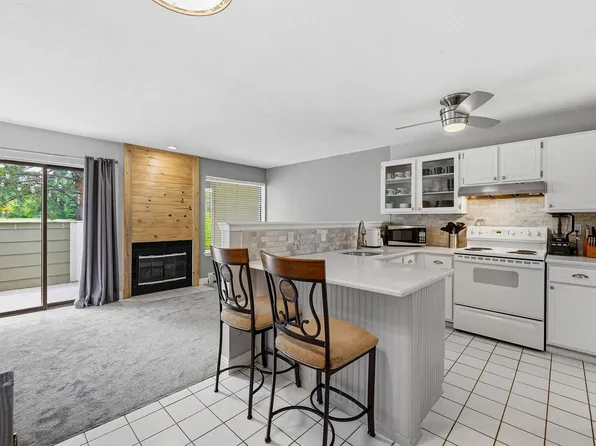 7911 Countryside Dr #131, Niwot, CO 80503