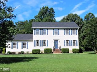 220 Cedar Beach Dr, Prince Frederick, MD 20678