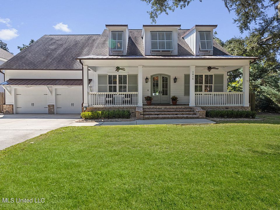 1st image of 1016 Lafontaine St