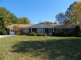 47 Terrace Dr, Weaverville, NC 28787