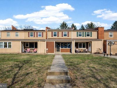 207 Westbury Ct, Downingtown, PA, 19335