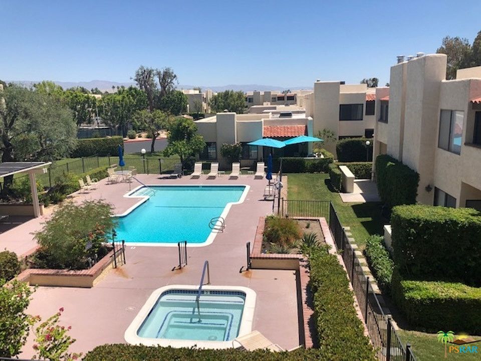 1st image of 414 Calle El Segundo