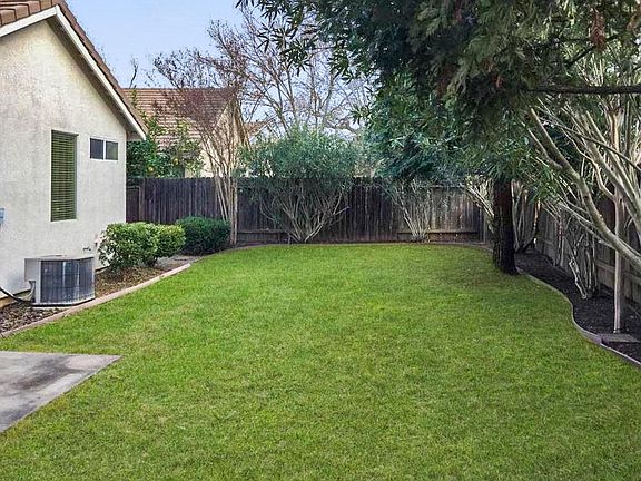 2nd image of 8113 Horncastle Ave