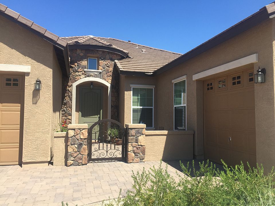 2nd image of 3116 E Branham Ln