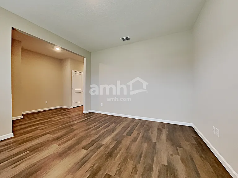 76 Spruce Point — Photo 8