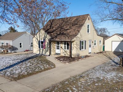 W165N8592 Dardis AVENUE, Menomonee Falls, WI, 53051