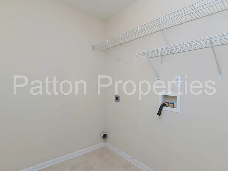 429 S Pickens St — Photo 30