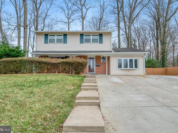 8941 Burke Lake Rd, Springfield, VA 22151