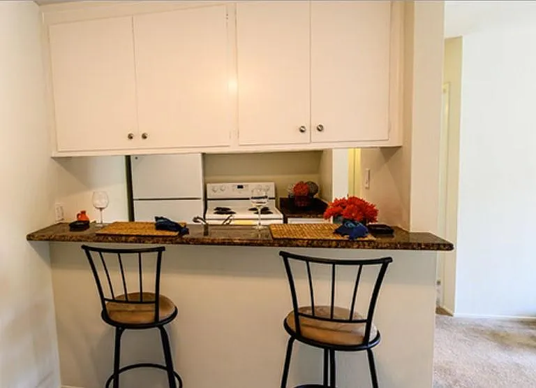 Jr. 1 Bedroom