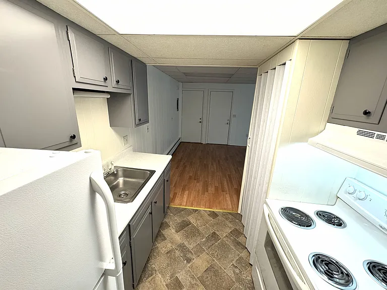 42 Maple Ave #2 — Photo 8