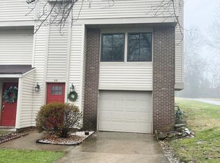 514 Hunters Path Rd, Bridgeville, PA 15017