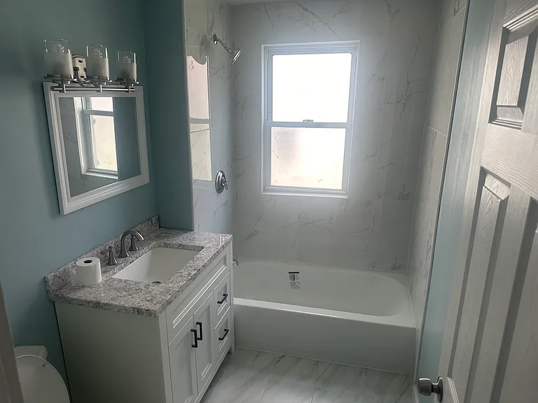 32 Prince St #1 — Photo 4