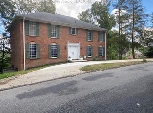 1707 Shadybrook Rd, Charleston, WV 25314