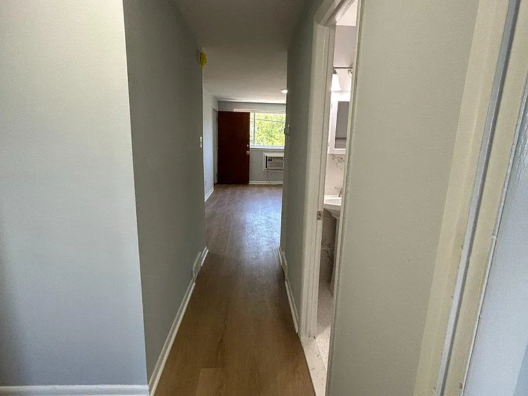 308 Burmont Rd — Photo 9