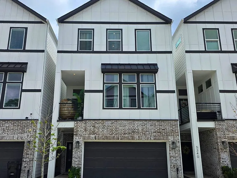 Donovan Gardens Ln — Photo 51