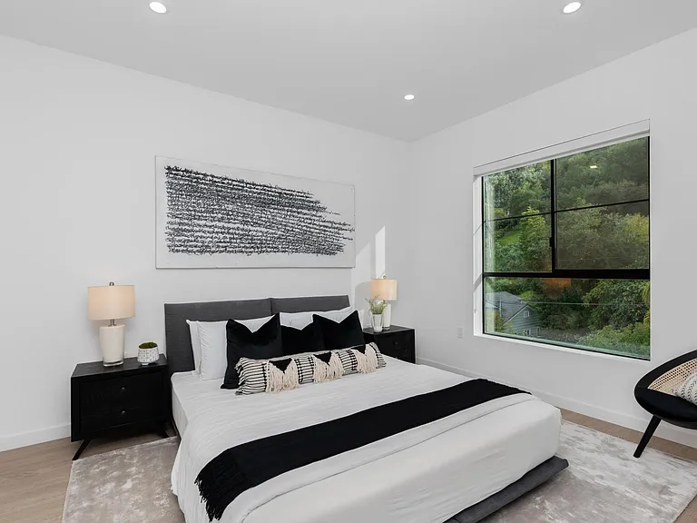 11055 Fruitland Dr #201 — Photo 20