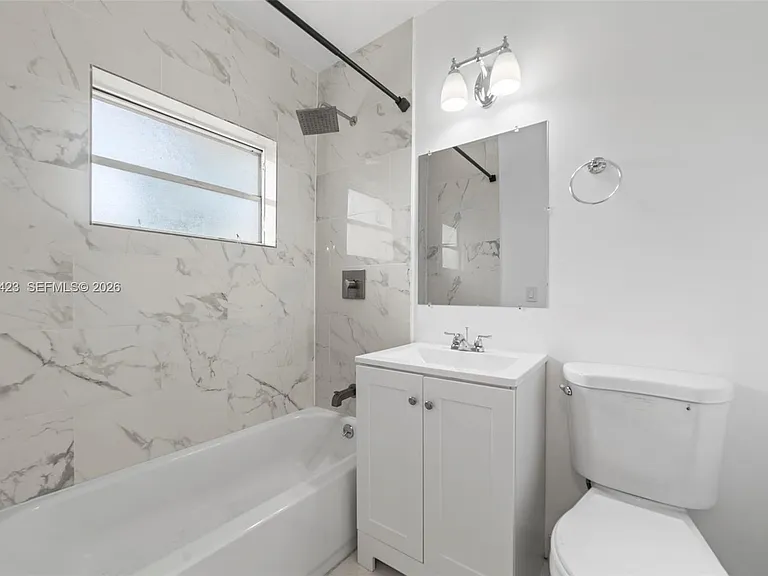 15940 NE 19th Ct #3 — Photo 11