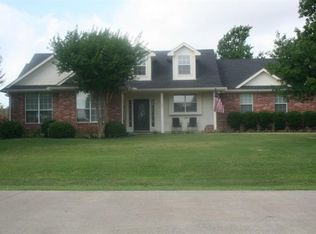 107 Country View Ln, Fate, TX 75189