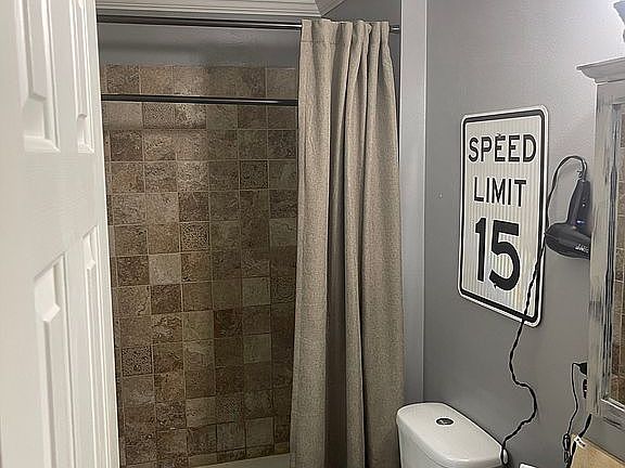 Master Bath (2nd bath)