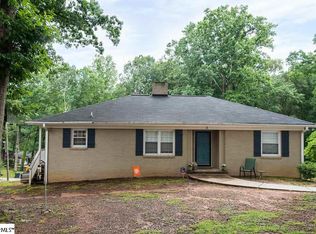3 Lady Marion Ln, Greenville, SC 29607