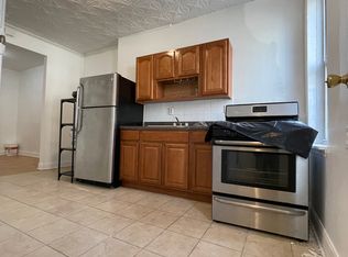 120 Linden St #2L, Brooklyn, NY 11221