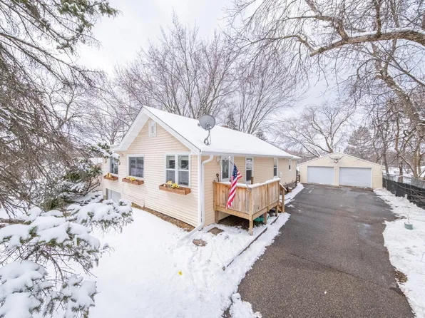 1349 Bidwell St, West Saint Paul, MN 55118